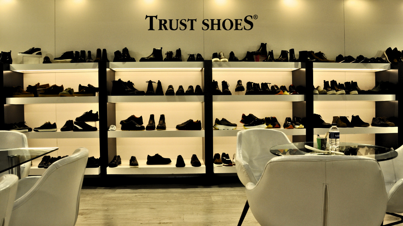 Trust Shoes Men Toptan Marka Ayakkabı Satışı