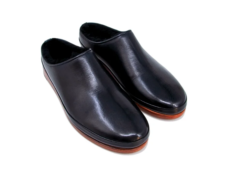 Trust Shoes Men Black Leather Sabo Shoes